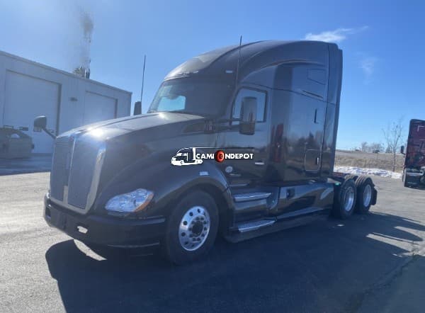 2022 KENWORTH T680 Sleeper Trucks
