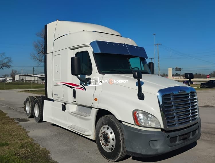 2015 FREIGHTLINER CASCADIA 125 EVOLUTION Sleeper Trucks