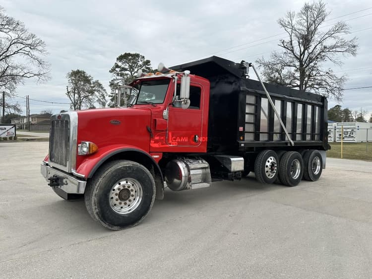 2015 PETERBILT 365 Dump Trucks