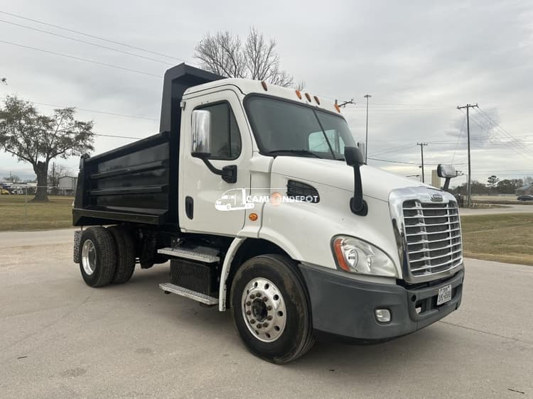 2014 FREIGHTLINER CASCADIA 113 Dump Trucks