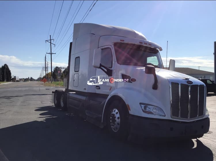 2018 PETERBILT 579 Sleeper Trucks