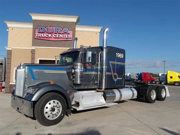 2019 KENWORTH W900 Sleeper Trucks