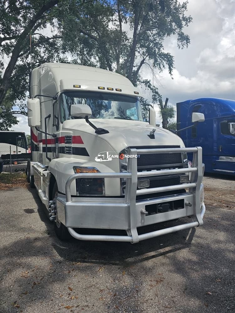 2019 MACK Anthem Sleeper Trucks