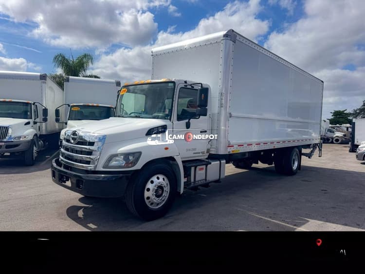 2019 HINO  268A Box Trucks