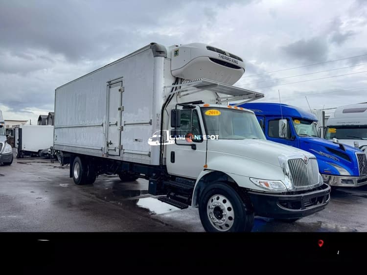 2018 INTERNATIONAL 4300 Reefer Box Truck