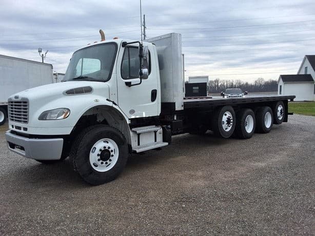2017 FREIGHTLINER BUSINESS CLASS M2 106 Flatbed Trucks