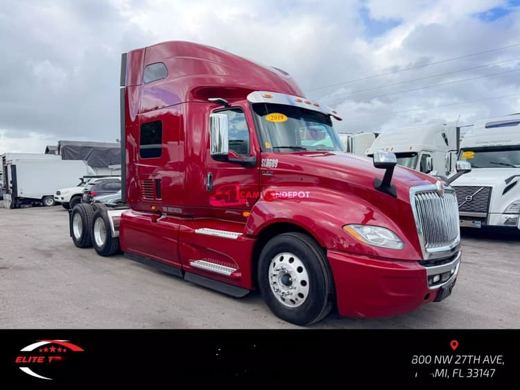 2019 INTERNATIONAL  LT 625 Sleeper Trucks