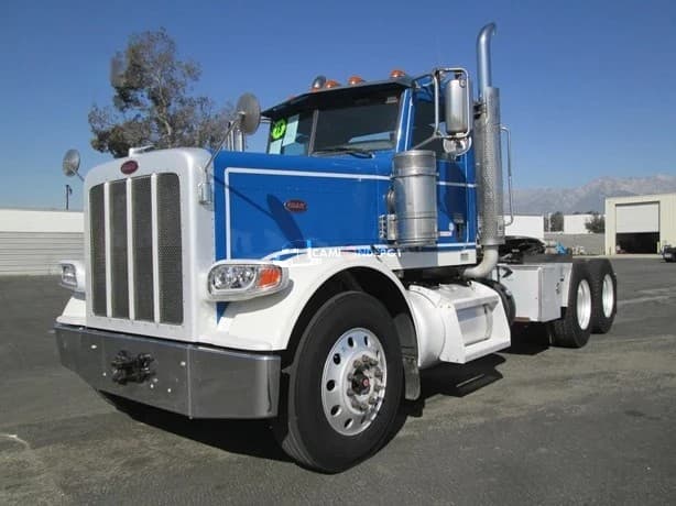 2018 PETERBILT 389 Day Cab Trucks