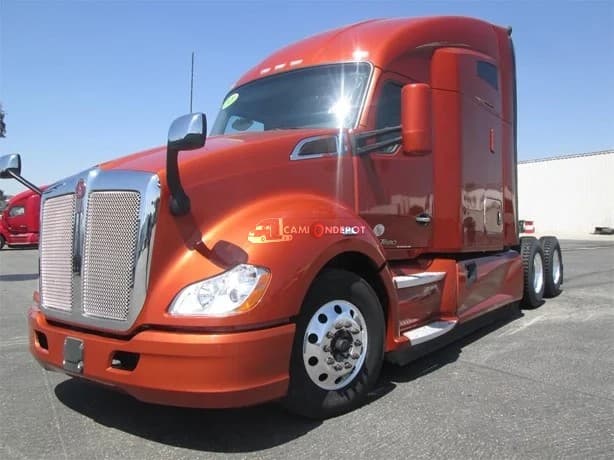 2020 KENWORTH T680 Sleeper Trucks