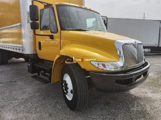 2018 INTERNATIONAL DURASTAR 4300 Box Trucks