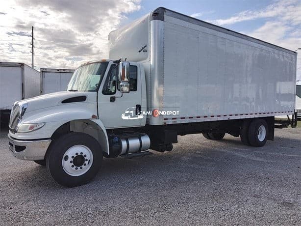 2017 INTERNATIONAL DURASTAR 4300 Box Trucks