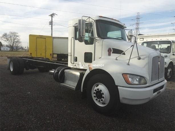 2012 KENWORTH T270 Cab & Chassis Trucks