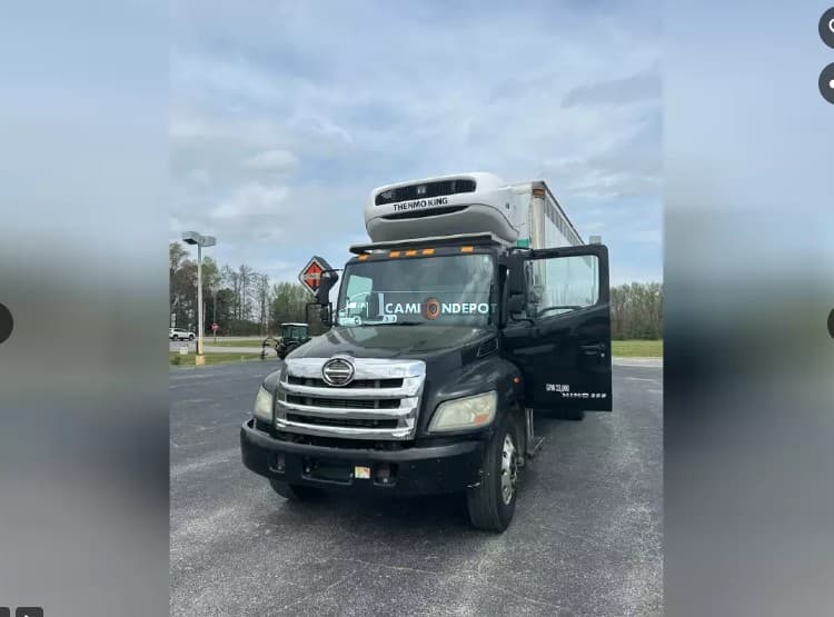 2015 HINO 338 Reefer Box Truck