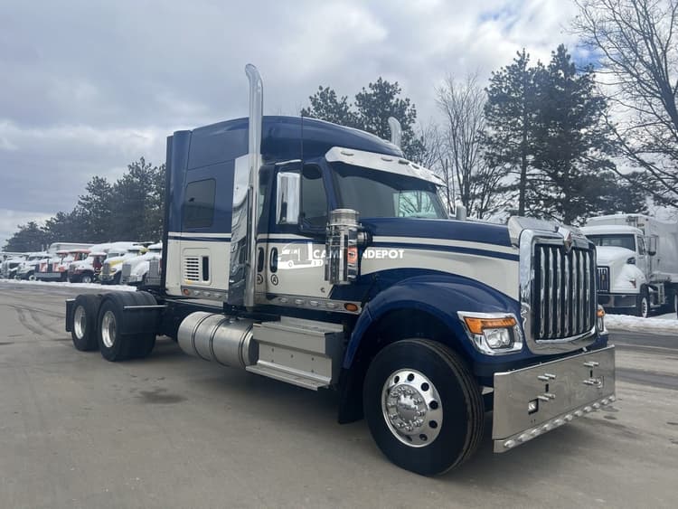 2023 INTERNATIONAL HX Sleeper Trucks