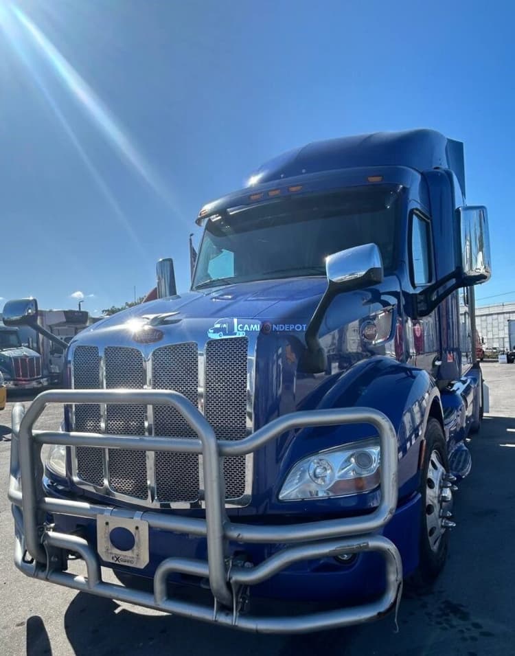 2020 PETERBILT  579 Sleeper Trucks
