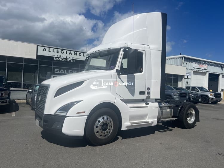 2022 VOLVO VNL Day Cab Trucks