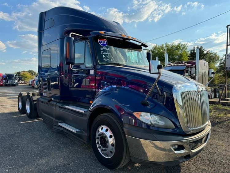 2017 INTERNATIONAL Prostar Sleeper Trucks
