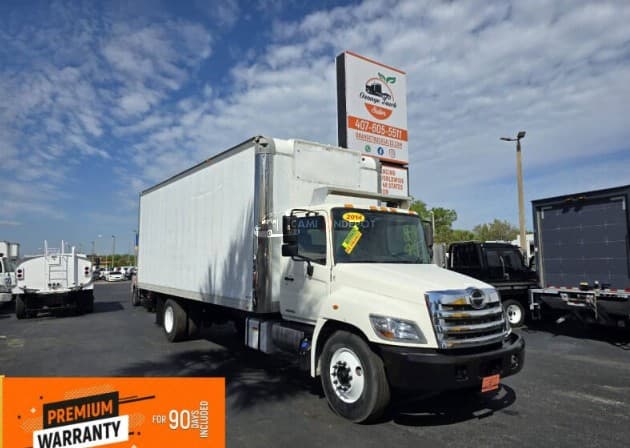 2014 HINO 338 Box Trucks