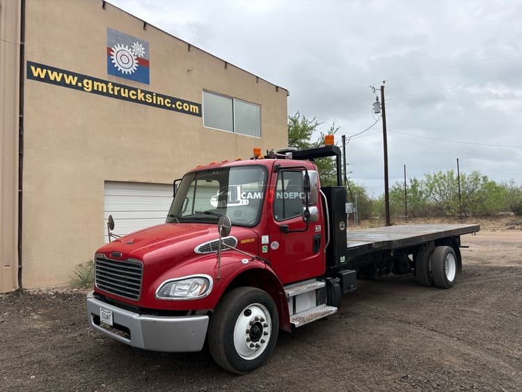 2017 FREIGHTLINER M2 106 Flatbed Trucks