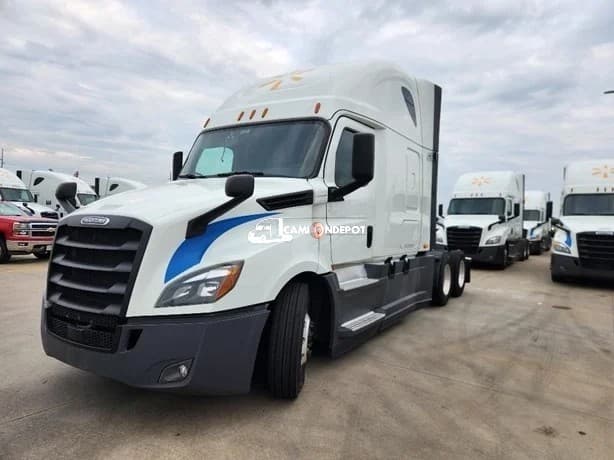 2020 FREIGHTLINER  CASCADIA 126 Sleeper Trucks