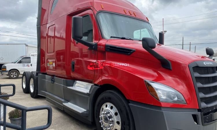 2018 FREIGHTLINER CASCADIA 126 Sleeper Trucks
