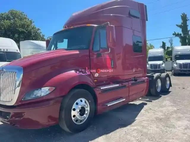 2017 INTERNATIONAL ProStar Sleeper Trucks