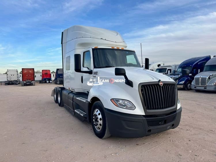 2019 INTERNATIONAL LT Sleeper Trucks