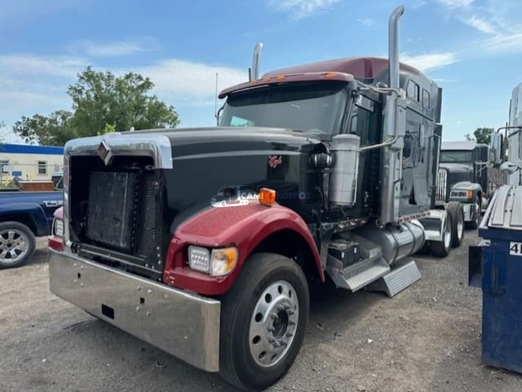 2000 INTERNATIONAL 9900 eagle Sleeper Trucks