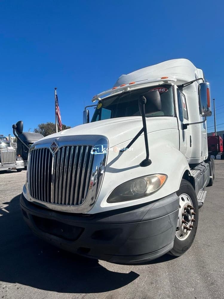2016 INTERNATIONAL PROSTAR Sleeper Trucks