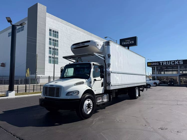 2019 FREIGHTLINER  M2 106 Reefer Box Truck