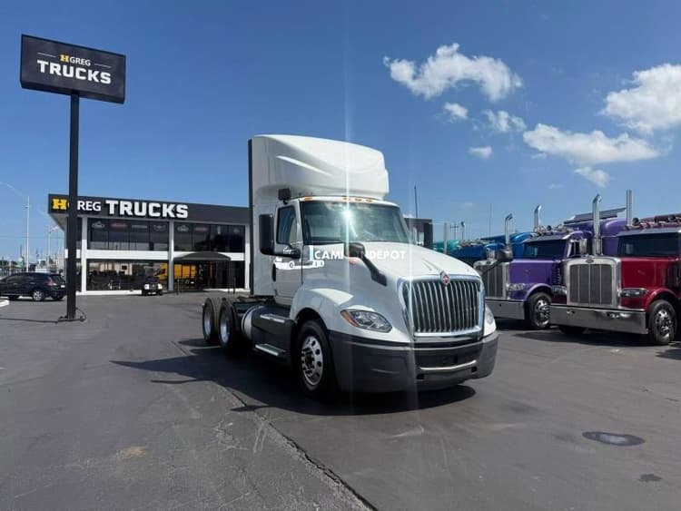2020 INTERNATIONAL LT 625 Day Cab Trucks