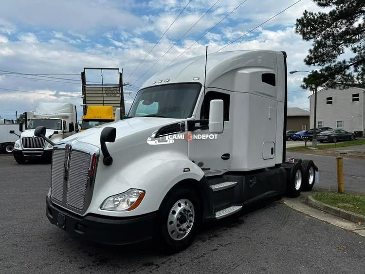 2020 KENWORTH T600 T680 Aerodynamic Sleeper Trucks