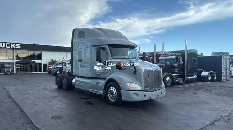 2020 PETERBILT 579  Sleeper Trucks