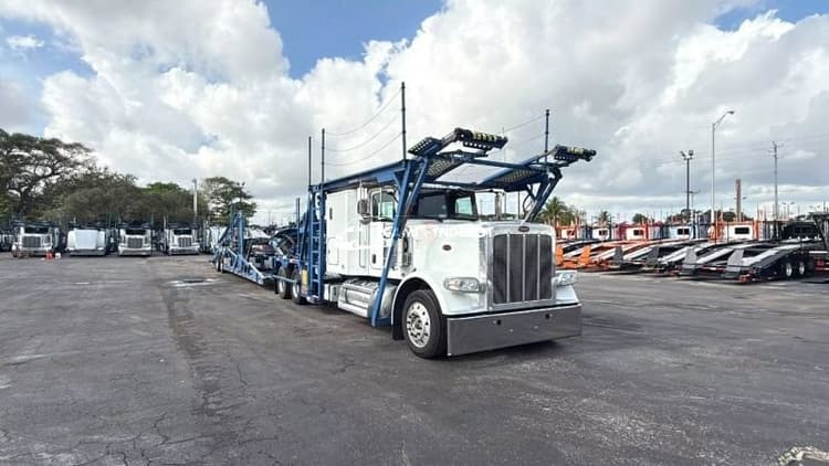 2016 PETERBILT 389 Car Hauler Trucks