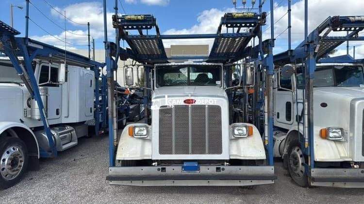 2016 PETERBILT 365 Car Hauler Trucks