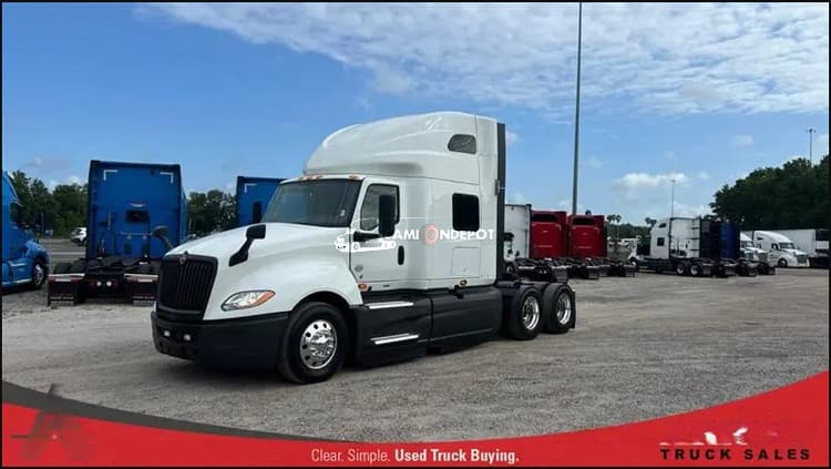 2021 INTERNATIONAL LT Sleeper Trucks
