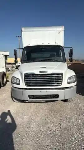 2021 FREIGHTLINER BUSINESS CLASS M2 106 Box Trucks