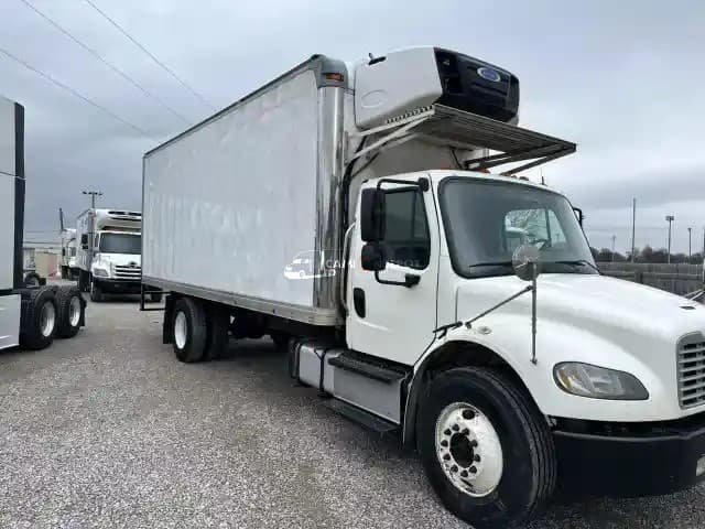 2015 FREIGHTLINER BUSINESS CLASS M2 106 Reefer Box Truck