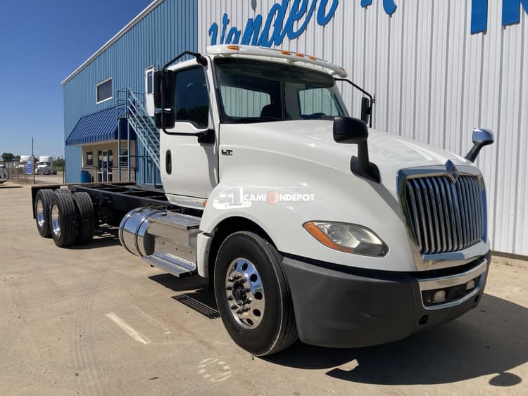 2018 INTERNATIONAL LT  Cab & Chassis Trucks