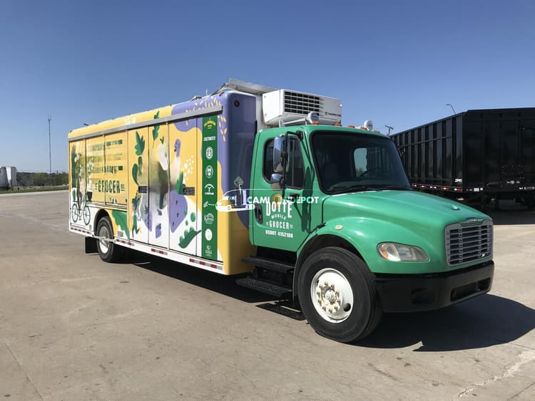 2006 FREIGHTLINER M2 106 Beverage Trucks