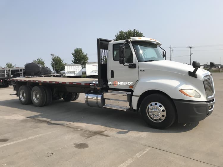 2018 INTERNATIONAL LT Flatbed Trucks