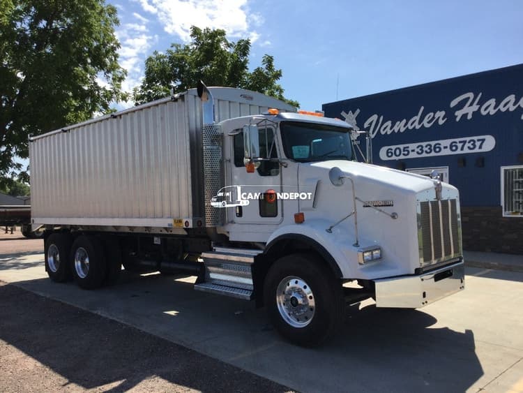 2009 KENWORTH T800 Farm Trucks Grain Trucks
