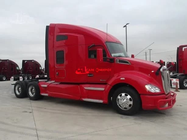 2018 KENWORTH t680 Sleeper Trucks