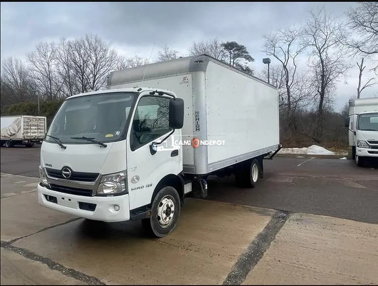 2019 HINO 195 Box Trucks