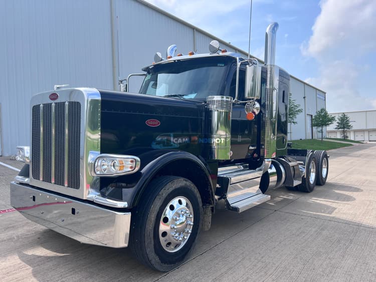 2026 PETERBILT 589 Sleeper Trucks