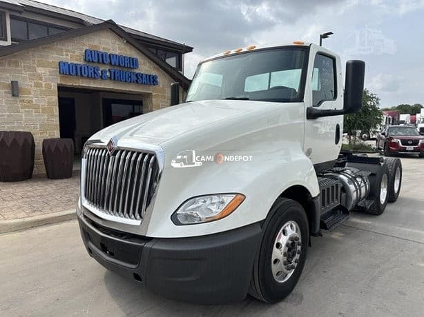 2020 INTERNATIONAL LT Day Cab Trucks