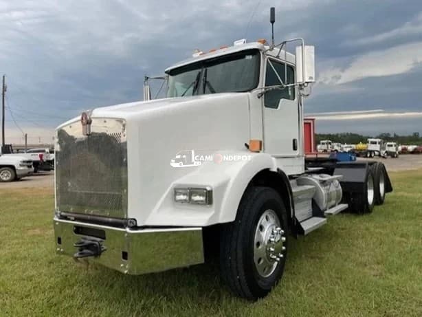 2020 KENWORTH T800 Day Cab Trucks