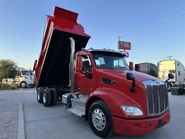 2019 PETERBILT 579 Dump Trucks