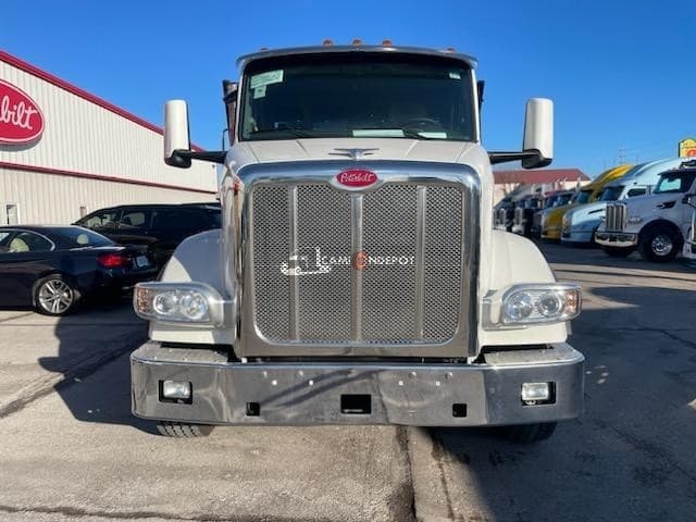2025 Peterbilt 567 Flatbed Dump Trucks