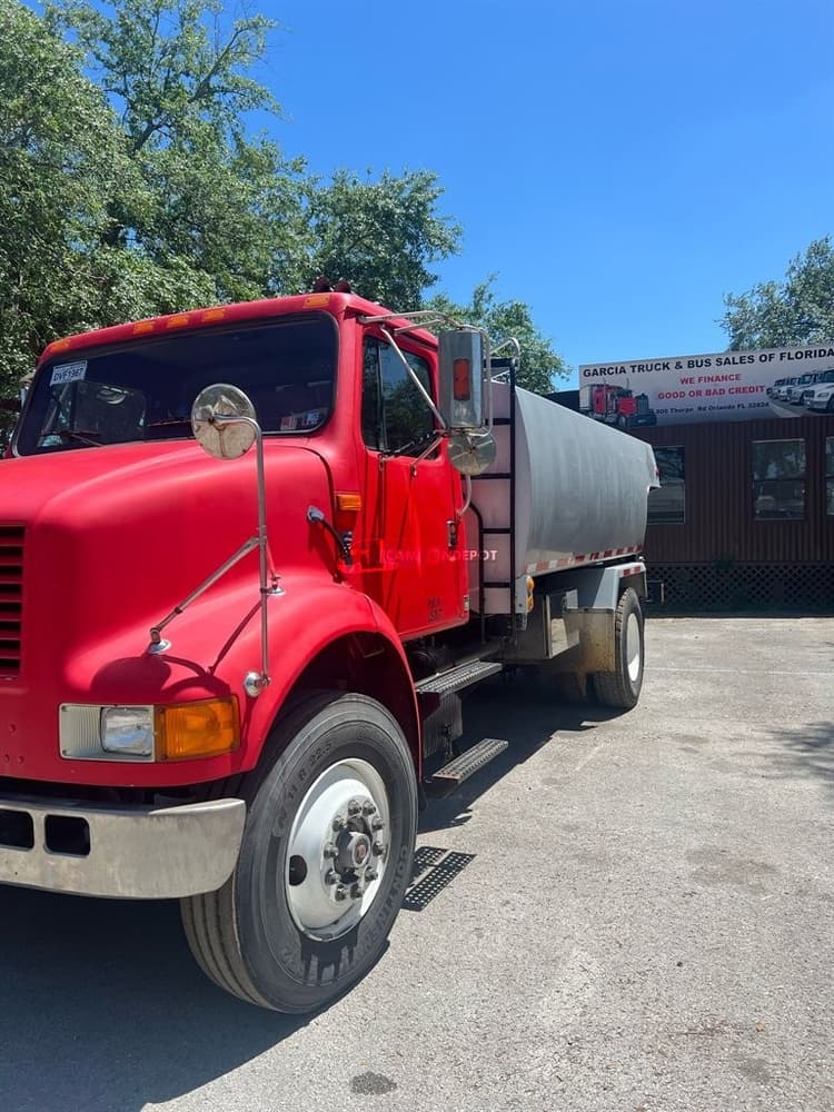 1990 International 7100 Fuel Trucks Lube Trucks